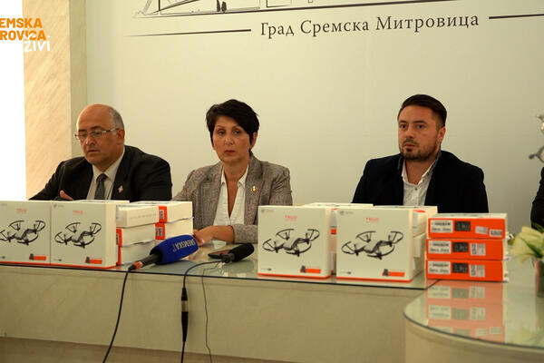 670 DRONOVA ZA ĐAKE, za Sremsku Mitrovicu prvo - Rotary club Sremska Mitrovica nosilac projekta za celu Srbiju