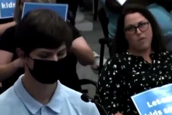 UČENIK ZGROZIO I RODITELJE I ŠKOLU: Baka mu umrla od KORONE, njegova reakcija pred profesorima je BIZARNA! (VIDEO)