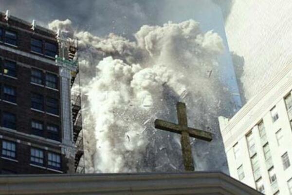 NAKON 20 GODINA SAZNAJEMO STRAVIČNE POSLEDICE NAPADA NA KULE BLIZNAKINJE: Nikad viđene slike sa LICA MESTA (FOTO)