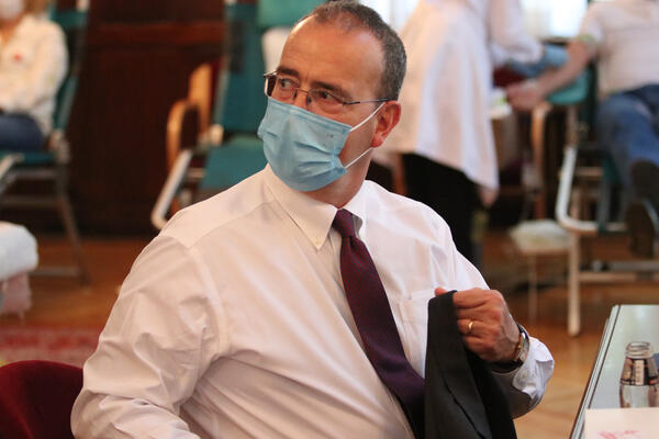 GODFRI O INCIDENTIMA NA KOSOVU: Vršimo snažan pritisak na Prištinu