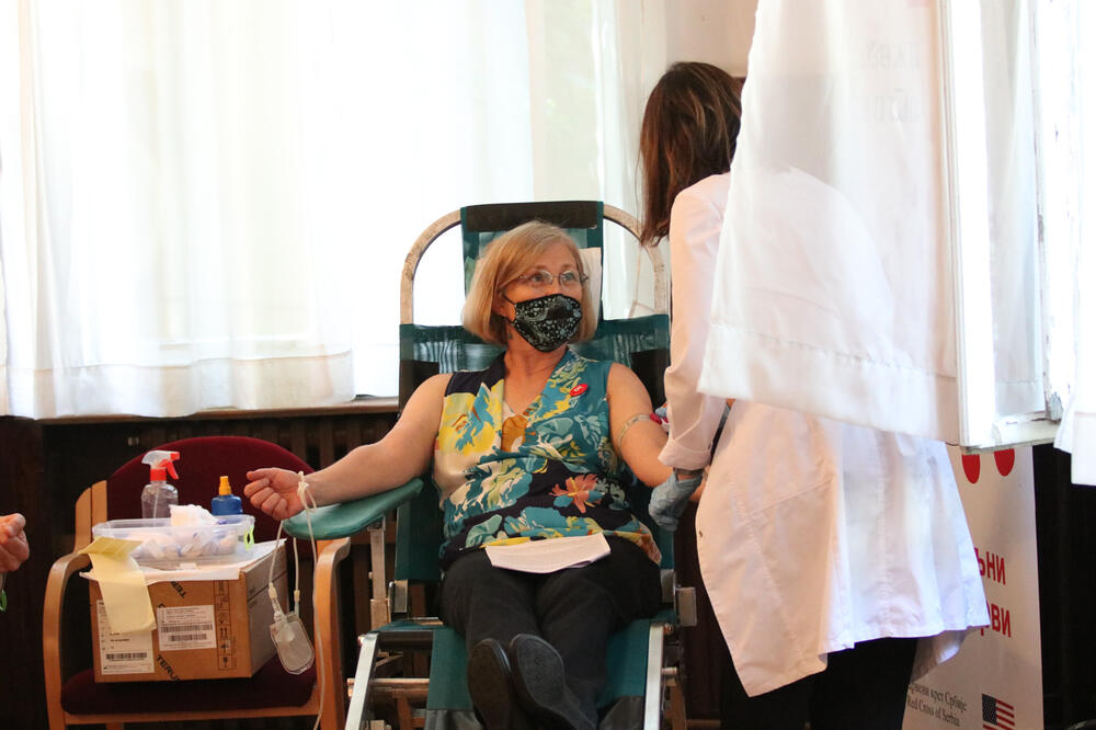 INSTITUT ZA TRANSFUZIJU KRVI UPUTIO APEL, FALE SVE KRVNE GRUPE: "Zaliha ima za jedan dan"