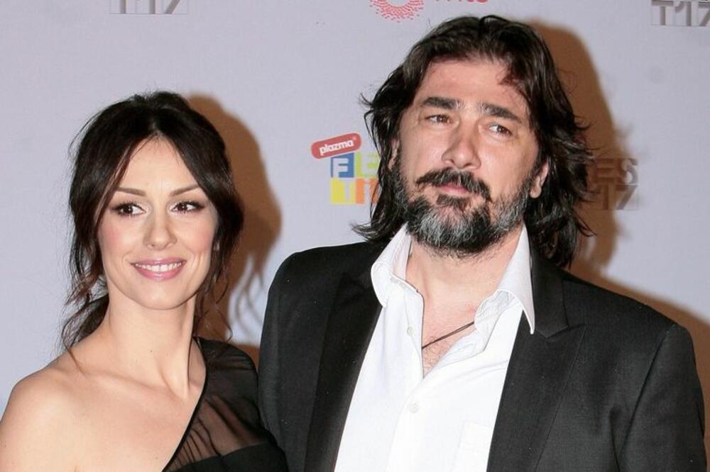 SLOBODA MIĆALOVIĆ NAPUSTILA GA JE POSLE 15 GODINA!