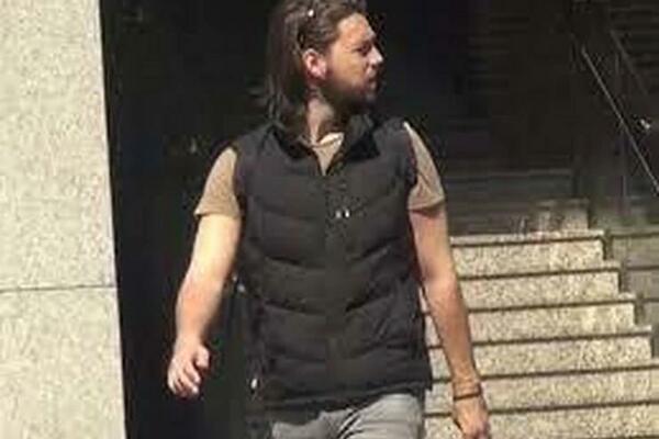 BRENIN SIN PRESLIKANI OTAC! NEVEROVATNA SLIČNOST IZMEĐU NJEGA I BOBE: Geni su čudo! (VIDEO)