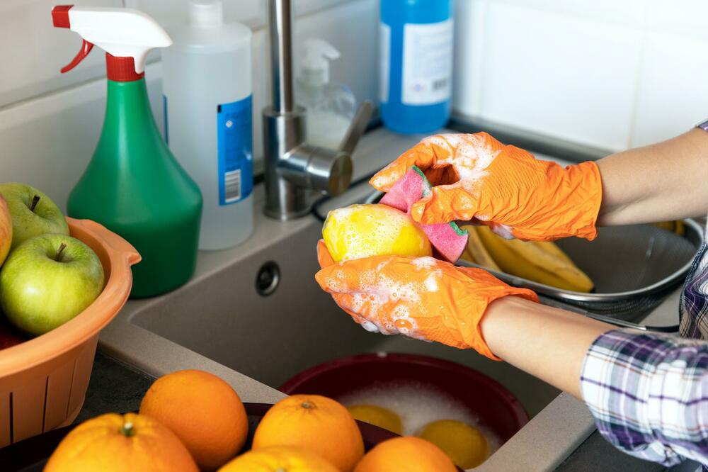 AKO IZ CDC TAKO KAŽU, KO SMO MI DA SUMNJAMO: Mnogi ljudi tu GREŠE sa VOĆEM i POVRĆEM, a NIKAKO NIJE DOBRO!