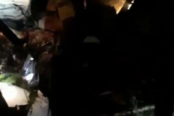 STRAVIČNI SNIMAK SA MESTA NESREĆE RUSKOG AVIONA: Poznat i BROJ POGNULIH (VIDEO)