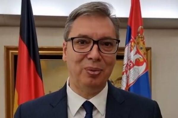 IMAM VELIKU TREMU, BORIĆU SE ZA SRBIJU! Vučić objavio snimak sa aerodroma (VIDEO)