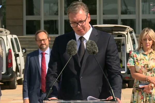 Vučić: Izbori 3. ili 17. aprila, voleli bismo da opozicija učestvuje