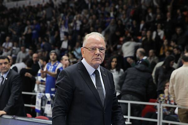 GRČKA U VELIKOJ ŽALOSTI ZA IVKOVIĆEM: Svetska košarka tuguje, preminuo je jedan od najvećih trenera u Evropi!