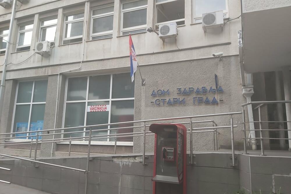 DETALJI INCIDENTA U DOMU ZDRAVLJA U CENTRU BEOGRADA: Doktorku napao stariji muškarac, još uvek nije uhapšen