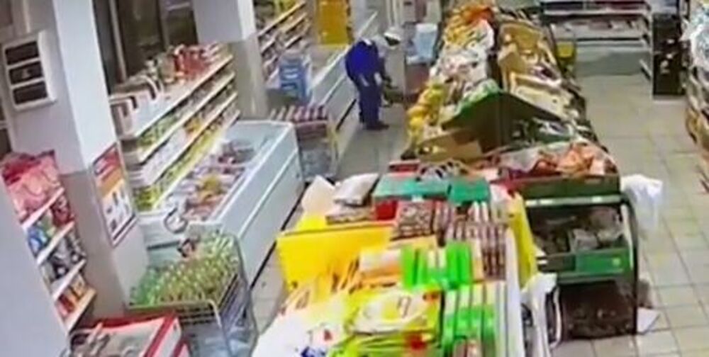 Trovanje, Prodavnica, Rusija