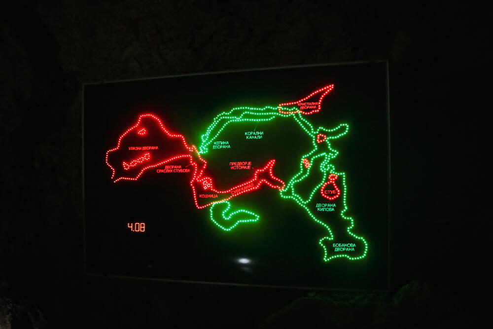 Resavska pećina, Resavska, Dvorane