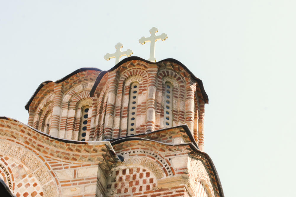 AKO NE ISPUNJAVATE OVIH 14 USLOVA, NE BI TREBALO DA ULAZITE U CRKVU! Mnogi vernici ovo ne znaju, a VALJALO BI