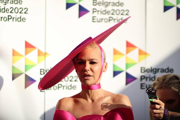 SVI DETALJI ROĐENDANA NATAŠE BEKVALAC: 41. godinu dočekaće na OBALI MORA! (FOTO)