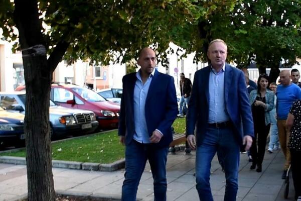 VELIČKOVIĆ DOČEKAO ĐILASA U VRŠCU: Broj krivičnih dela koje je izvršio je FRAPANTAN