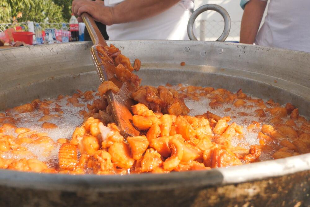 RAZMISLITE PRE NEGO ŠTO UZMETE PASULJ SLEDEĆI PUT: U ovom slučaju može da vam NAŠTETI VEĆ POSLE PRVE KAŠIKE