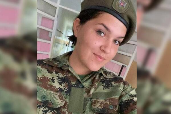 REKA (19) JE ŽENA VOJNIK: Naučila srpski i smršala 20 kilograma da bi mogla da služi zemlji u kojoj je rođena!