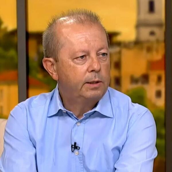 Lekar upozorio Srbe: Poseban oprez za ovu grupu ljudi, intimni odnosi mogu imati fatalan ishod u ovoj situaciji