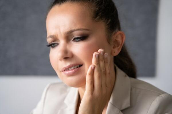 Evo kako da se očas posla rešite zubobolje: Potrebno je da uradite samo jednu stvar