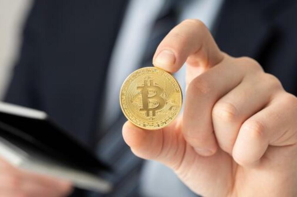 BITKOIN OTIŠAO NIZ VODU, SVE SE TOPI! Ko je ulagao u ovu KRIPTOVALUTU, gleda svoju PROPAST!