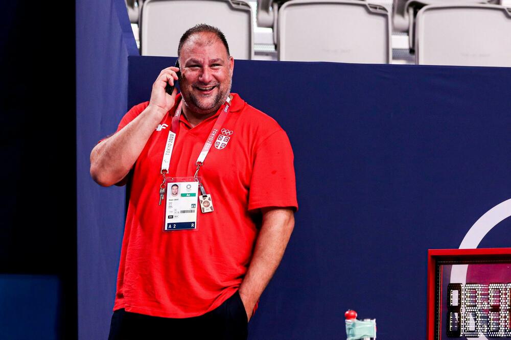 Skandal neviđenih razmera! Dejan Savić pobesneo!