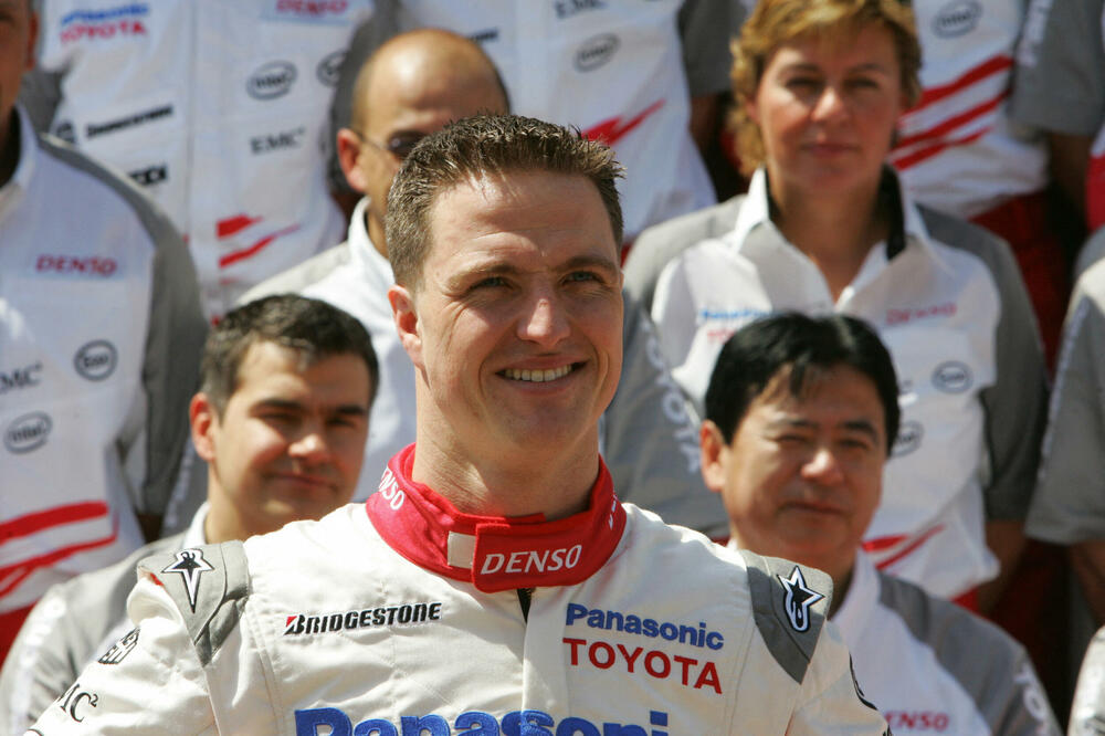 ŠUMAHER NE ŽALI HAMILTONA: Luis previše drami, malo se pažnje pridaje njegovim greškama!