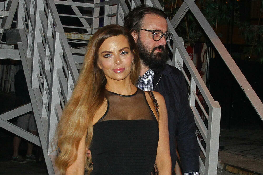 OPLJAČKANI SU ZA 267.000 EVRA, SUD IM SADA TRAŽI 14.000 €! Muž Nikoline Pišek PRETIO vlasnici vile SMRĆU?! PAKAO