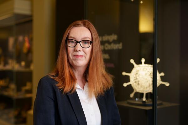 NAUČNICA KOJA JE RAZVILA OKSFORDSKU VAKCINU: "Virus nema gde da ode, završio je sa opasnim MUTACIJAMA"!