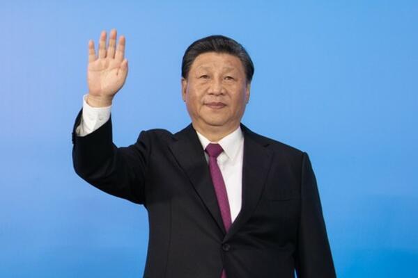 SI ĐINPING SE VOZI U "CRVENOJ ZASTAVI": Kineski lider i njegova PAKLENA MAŠINA