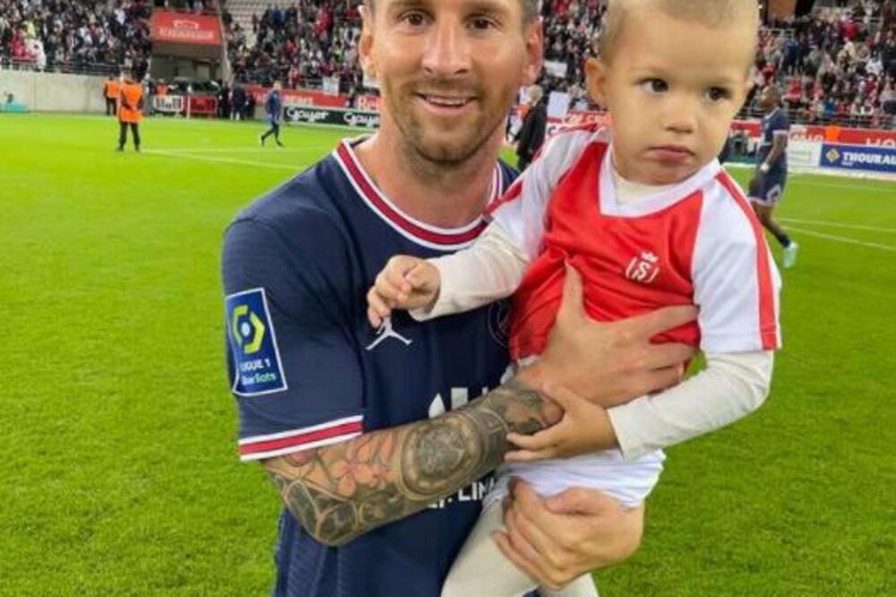 ANA RAJKOVIĆ ISRPIČALA KAKO JE NASTALA FOTKA MALOG RELJE I MESIJA: Nismo očekivali da će slika postati popularna!