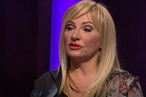 DALA OTKAZ U DNEVNIKU, GLEDAOCI GLEDALI ŠOK U PROGRAMU UŽIVO: Direktorka poliklinike Gordana SVE SASULA!