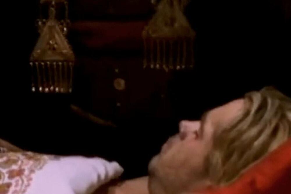 ALEKSANDROVO TELO 6 DANA NIJE POKAZIVALO ZNAKOVE RASPADANJA: Zapravo je i dalje BIO ŽIV?!