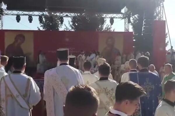 SVE JE SPREMNO ZA USTOLIČENJE NOVOG EPISKOPA! Liturgiju u manastiru Đurđevi Stupovi predvodi patrijarh SPC!