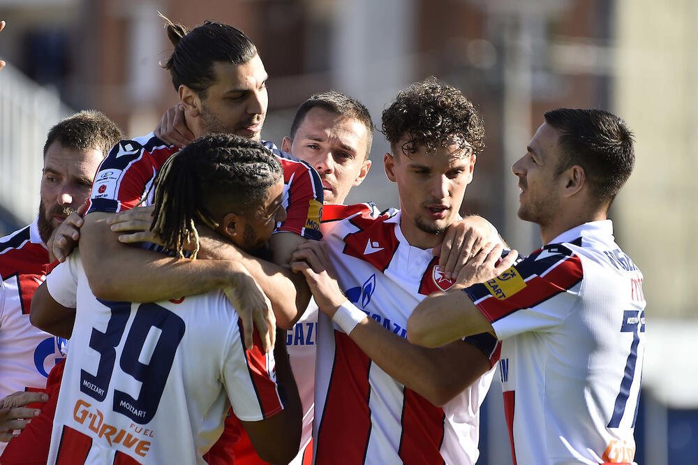 ZVEZDA U KOMBINOVANOM SASTAVU PROTUTNJALA PAZAROM: Prvenac Dragovića, "lepotica" Kataija i projektil Sanoga!