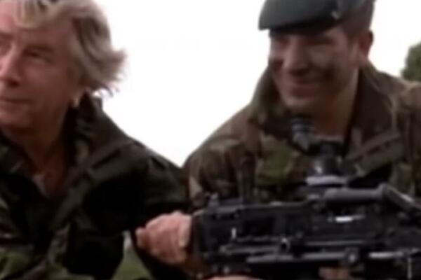 UPRAVO JE SAOPŠTENO, UMRO SLAVNI MUZIČAR: Retko koji ispraćaj u vojsku je prolazio BEZ NJEGOVOG VELIKOG HITA!