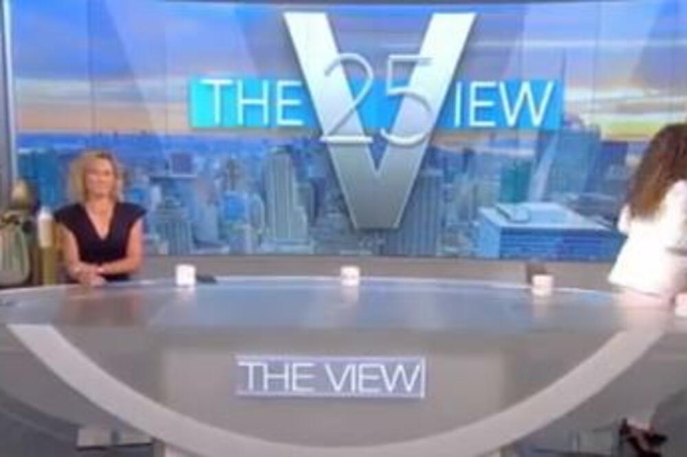 AMERIČKA VODITELJKA IZNENADILA GLEDAOCE! Pogledajte šta je voditeljka Ana uradila nakon što dobila KOVID dijagnozu!