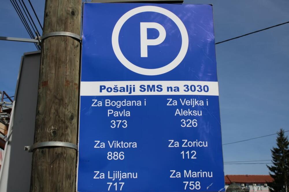 Parking tabla, Parking u Borči, Borča