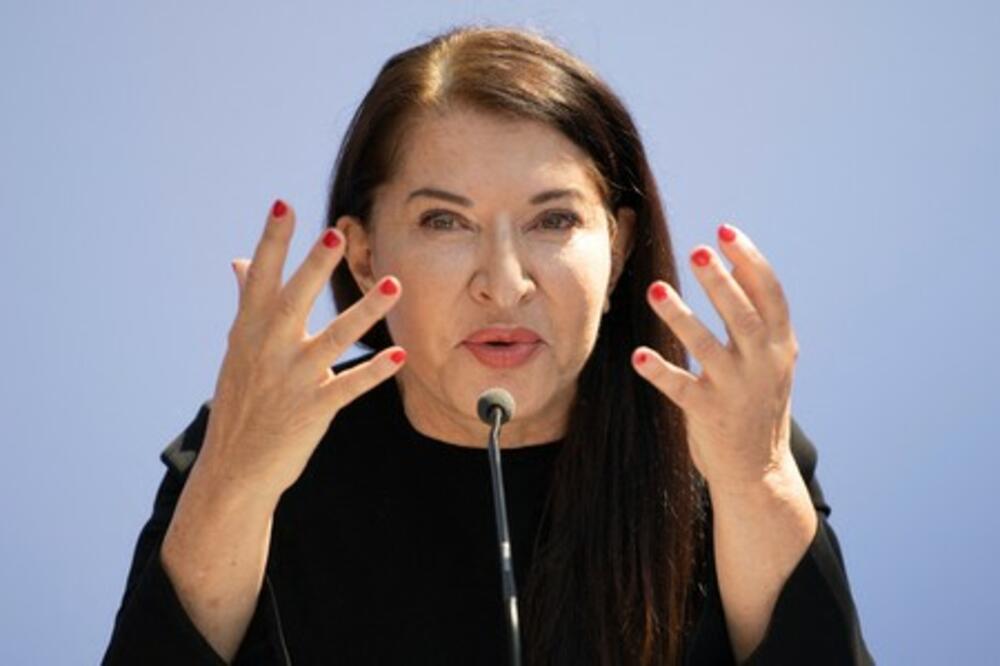 MARINA ABRAMOVIĆ ZBOG OVOGA NIKAD NIJE PILA LEKOVE A NJENA BAKA POBEĐIVALA BOLESTI SA 103 GODINE: Evo šta je KLJUČ