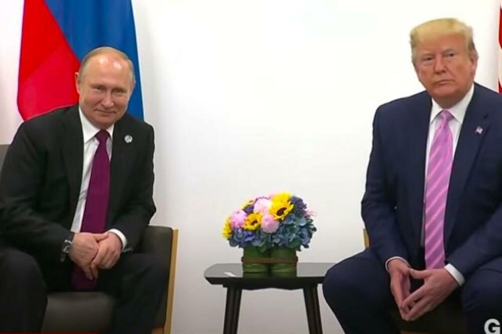 PUTIN NAMERNO POVEO ZGODNU POMOĆNICU DA ZBUNI TRAMPA? Šokantne tvrdnje u knjizi bivše zvaničnice Bele kuće (VIDEO)