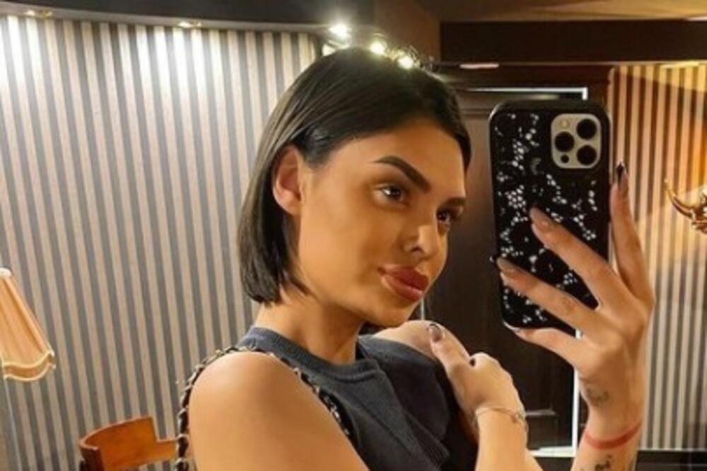 MINA VRBAŠKI PRODAJE SVOJ PROFIL NA INSTAGRAMU! Može da uzme VELIKE PARE, a odlučila se za jedan GEST!