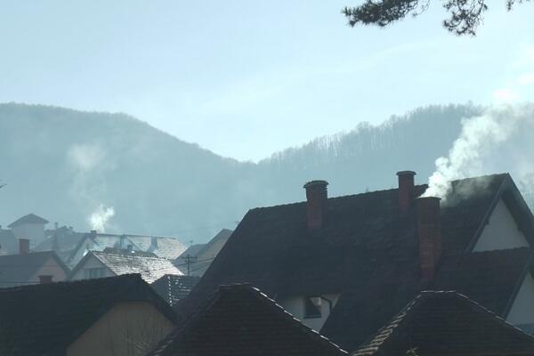 ZBOGOM STARIM ŠPORETIMA NA DRVA: Ovo je prva opština koja je potpisala subvencije za zamenu kotlova u kućama