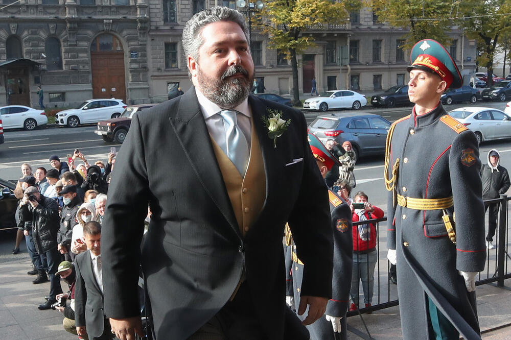 PRVO CARSKO VENČANJE POSLE 120 GODINA: Na LUDI KAMEN stao potomak ROMANOVIH, za slavlje zadužen PUTINOV ČOVEK!