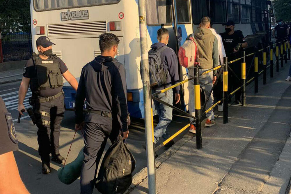 "TO JE OD 300 DO 500 EVRA PO OSOBI": Trgovac ljudima iz Bosne objašnjava kako sve funkcioniše