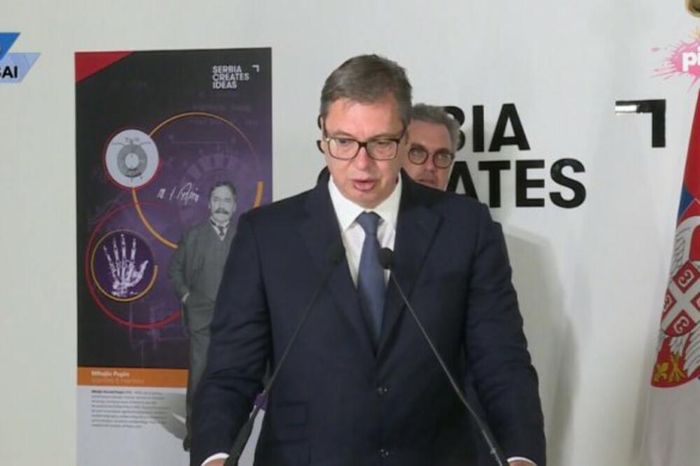 PREDSEDNIK VUČIĆ IZ DUBAIJA: Pitaju me što sam podizao avione, pa šta je trebalo da se sakrijemo ispod stola!