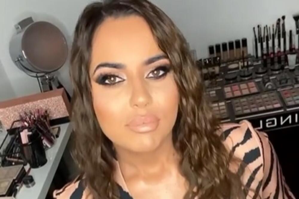 NA KORAK DO SAVRŠENSTVA! Zvezda Granda DOTERALA LINIJU pa pokazala ATRIBUTE: Kožne helanke RASPALILE MAŠTU! (FOTO)