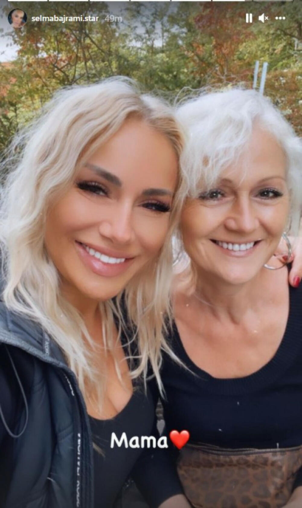 Selma Bajrami, Majka