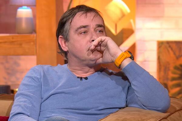 GLUMAC MARKO ŽIVIĆ U KRITIČNOM STANJU! Ima obostranu upalu pluća zbog KORONE, po 2. put je hospitalizovan