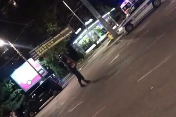 POTVRĐENO IZ KLINIKE DR LAZA LAZAREVIĆ: Pomahnitali muškarac koji je pucao po Ustaničkoj je ranije lečen