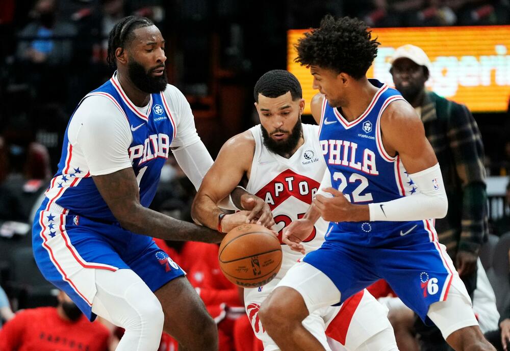 Toronto Reptors, Filadelfija Seventisiksers