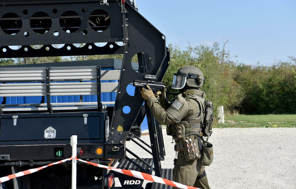 Aleksandar Vulin i Kobre