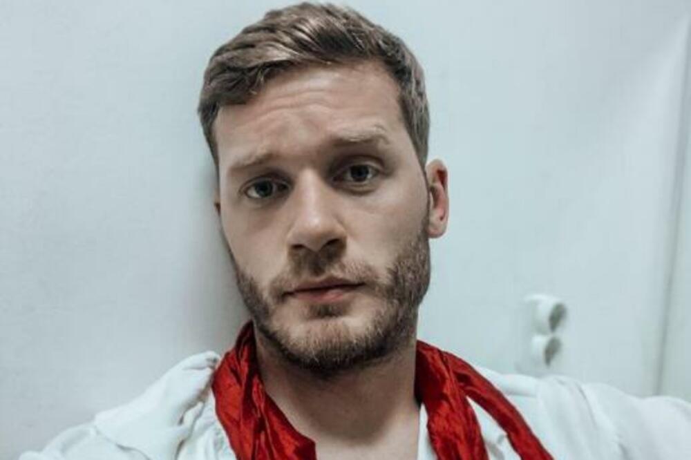 RAZVEO SE OD JELENE, PA UPECAO MANEKENKU OPASNOG IZGLEDA: Evo kako izgleda NOVA DEVOJKA ALEKSANDRA RADOJIČIĆA